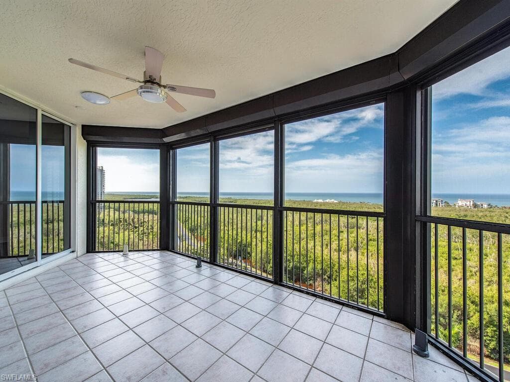 7425 Pelican Bay BLVD 1104 NAPLES, FL 34108
