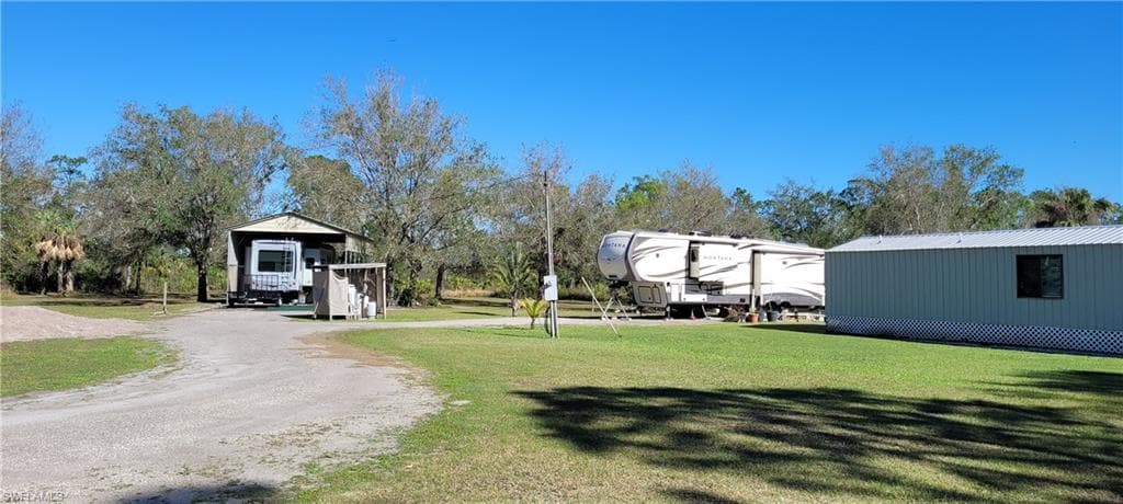 394 Kirby Thompson RD FORT DENAUD, FL 33935