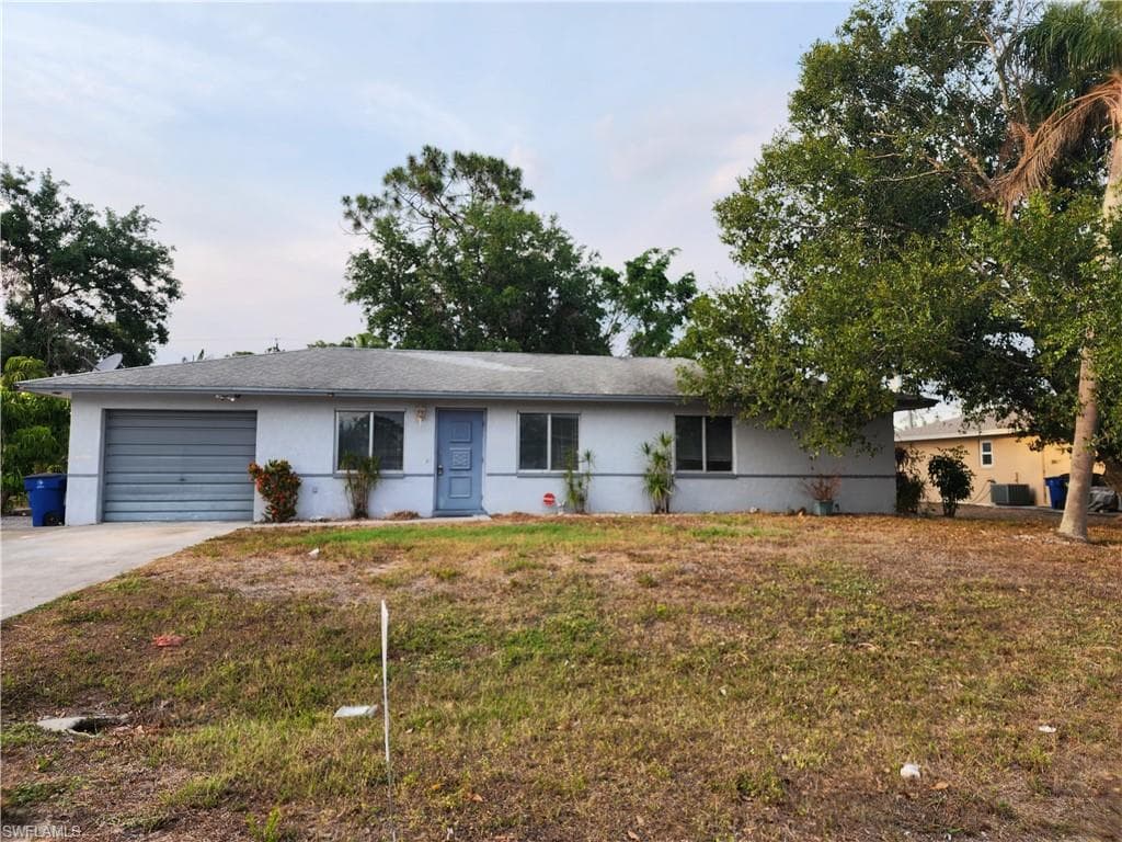 9061 Shaddock RD W FORT MYERS, FL 33967