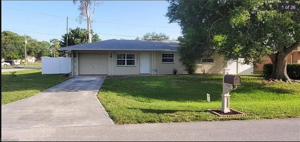 9224 Shaddock RD E FORT MYERS, FL 33967