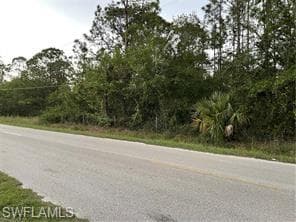 2210 Evans RD LABELLE, FL 33935