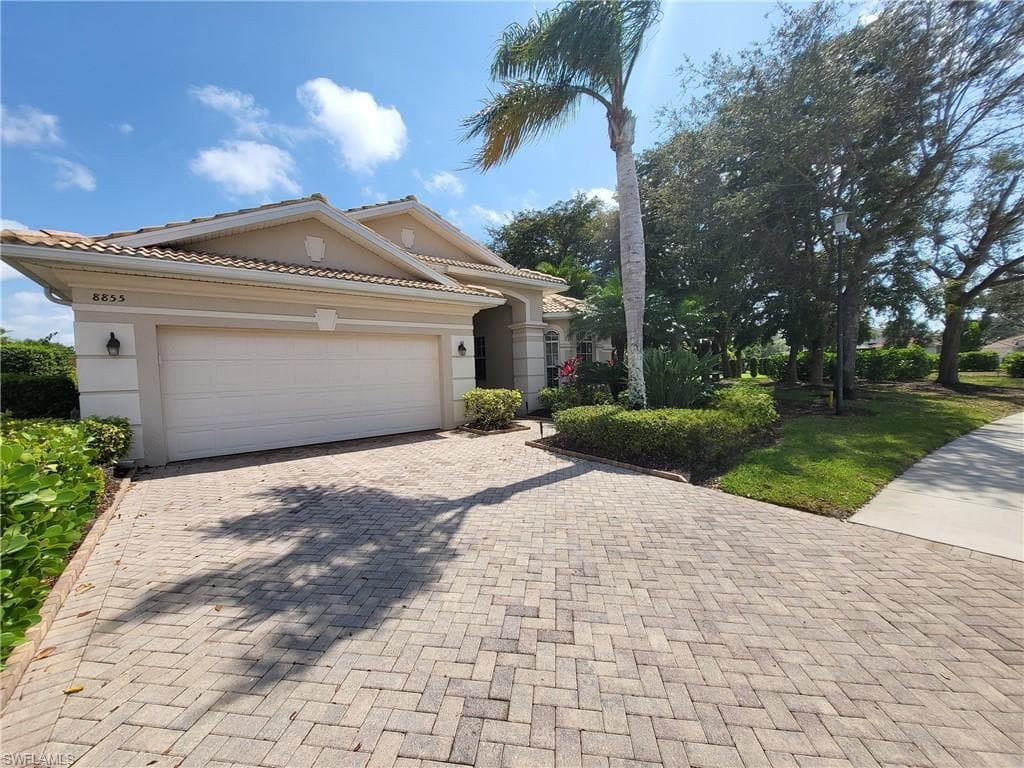 8855 Largo Mar DR ESTERO, FL 33967