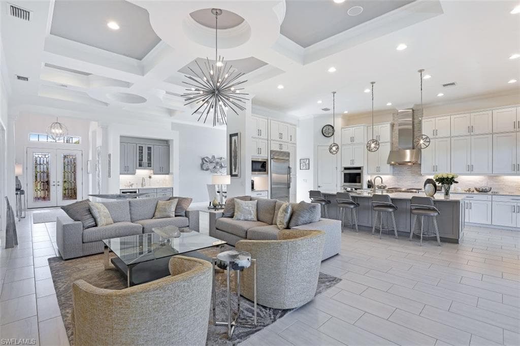 9481 Montelanico LOOP NAPLES, FL 34119