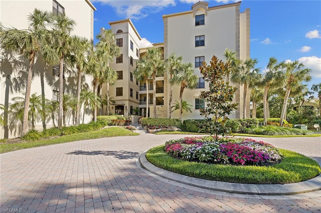 7008 Pelican Bay BLVD H-303 NAPLES, FL 34108