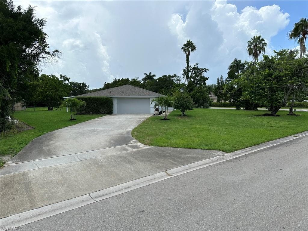 9874 Winterview DR NAPLES, FL 34109