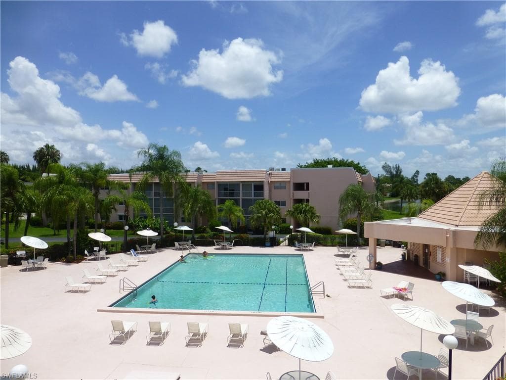 170 Turtle Lake CT 101 NAPLES, FL 34105