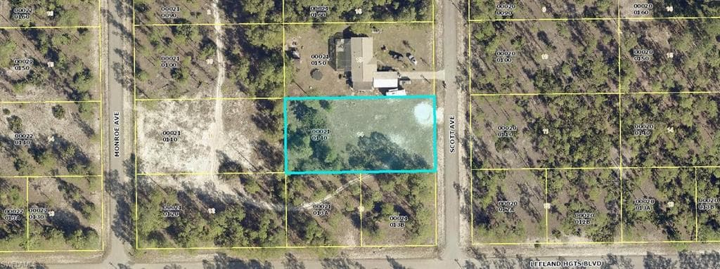 103 Scott AVE LEHIGH ACRES, FL 33936
