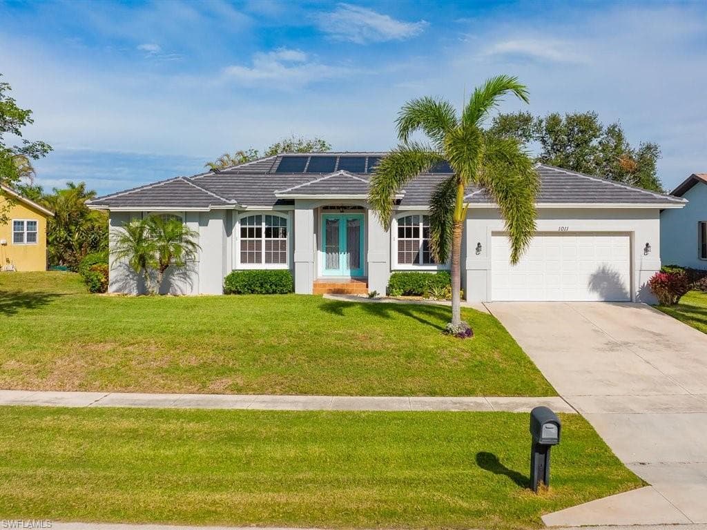 1011 Valley AVE MARCO ISLAND, FL 34145