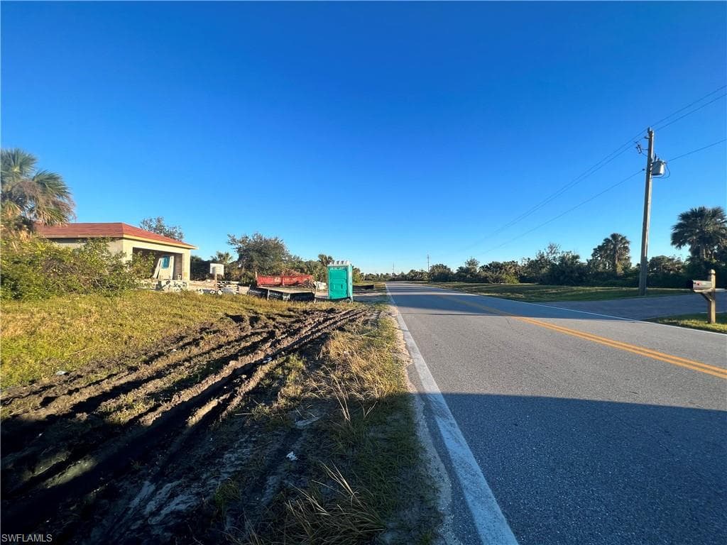 128 Indian Creek DR ROTONDA WEST, FL 33947