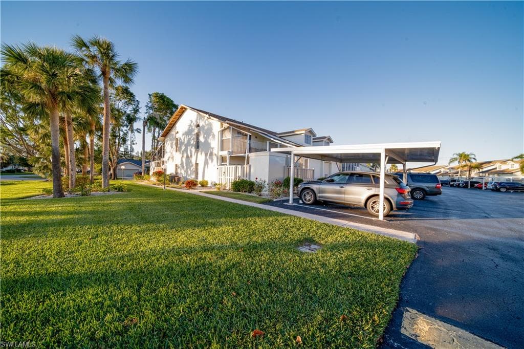 6851 Pentland WAY 12 FORT MYERS, FL 33966