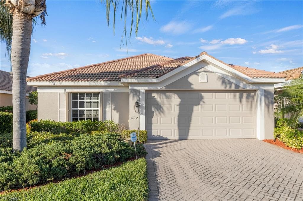 10015 Oakhurst WAY FORT MYERS, FL 33913