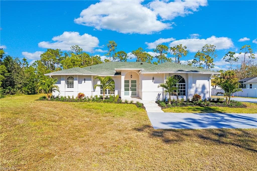 3881 15th AVE SW NAPLES, FL 34117