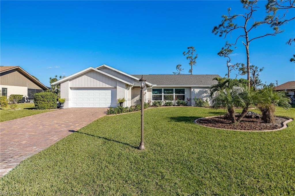 16712 Bobcat DR FORT MYERS, FL 33908
