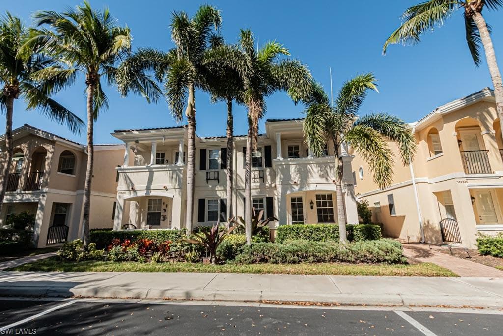 28691 Alessandria CIR BONITA SPRINGS, FL 34135