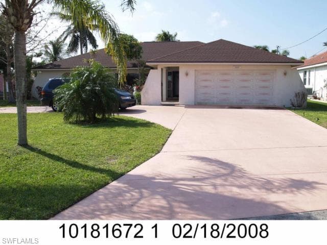 2220 SE 32nd ST CAPE CORAL, FL 33904