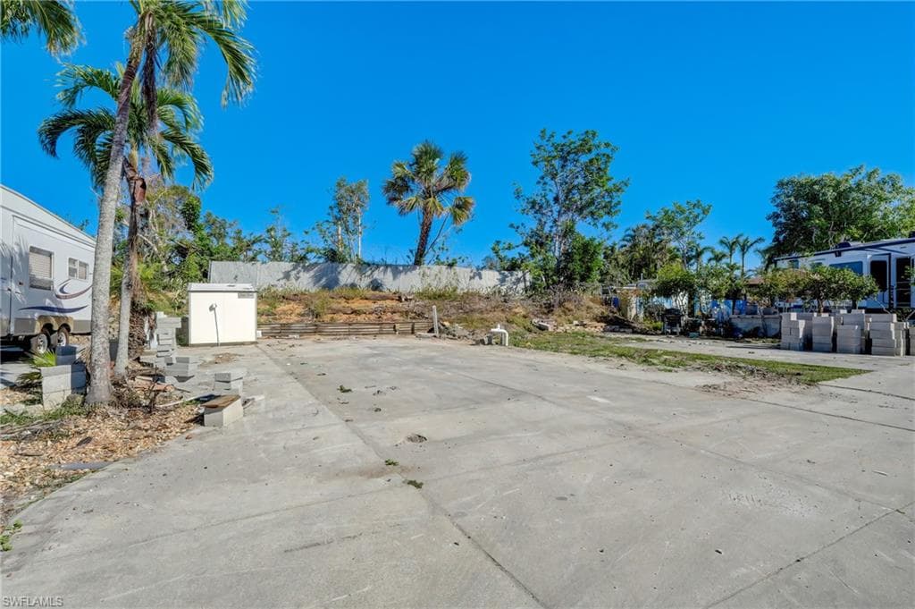 5008 White Sky CIR FORT MYERS, FL 33908