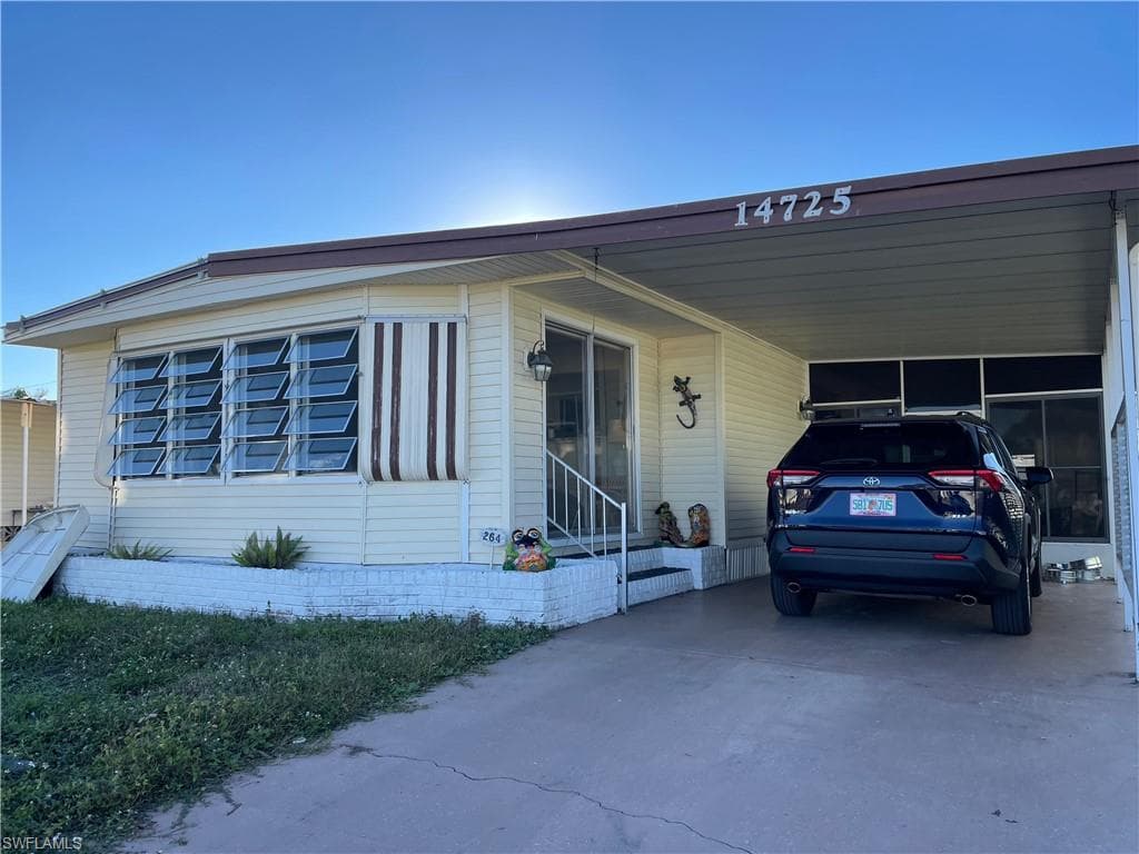 14725 Tea Party LN NORTH FORT MYERS, FL 33917