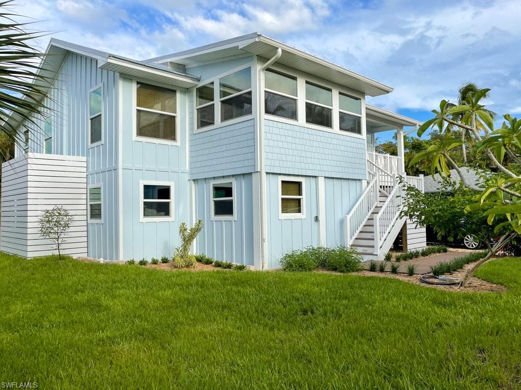 9248 Kincaid CT SANIBEL, FL 33957