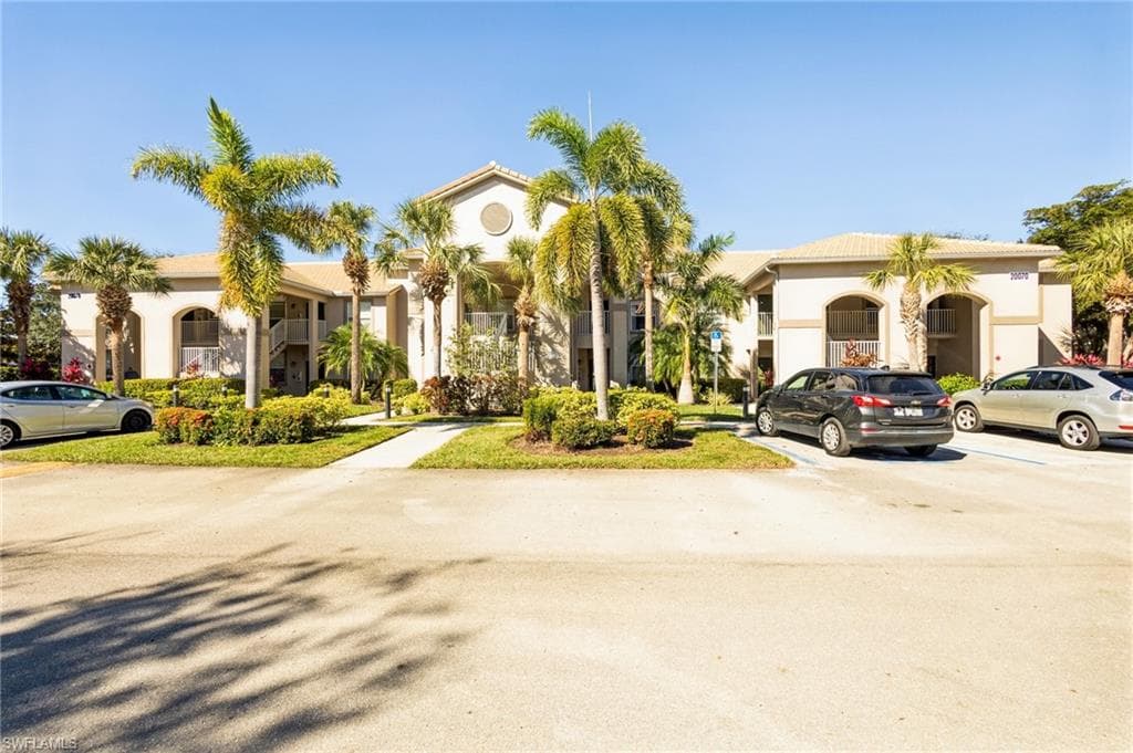 20070 Barletta LN 126 ESTERO, FL 33928