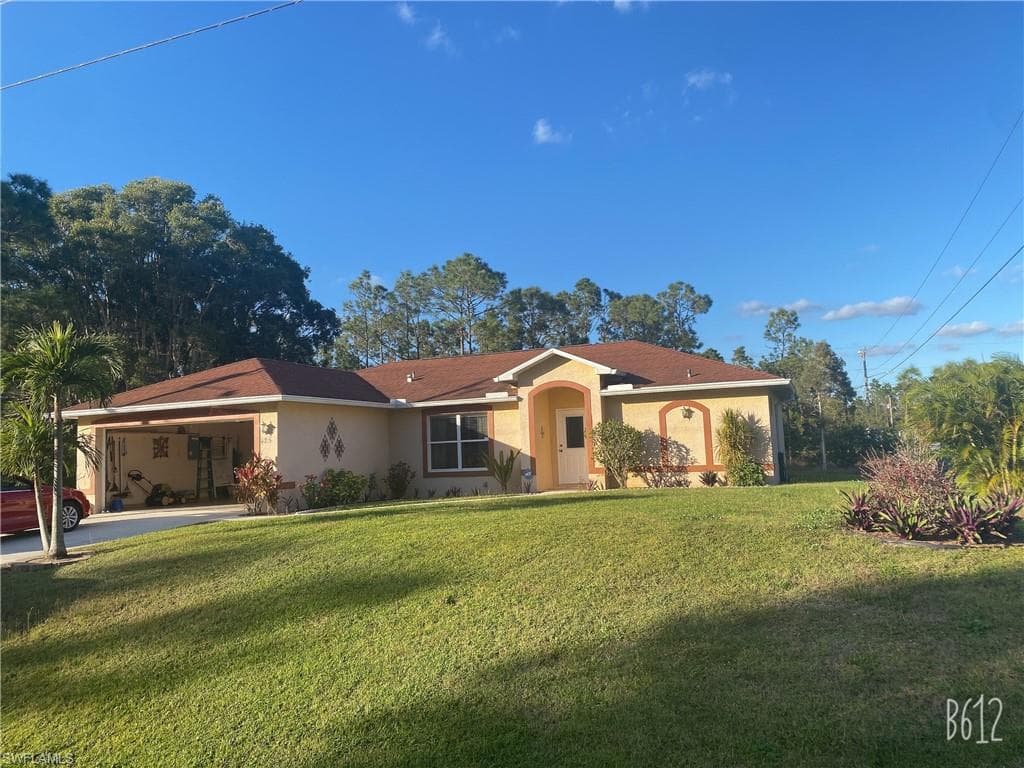 425 Broadmoor ST LEHIGH ACRES, FL 33974