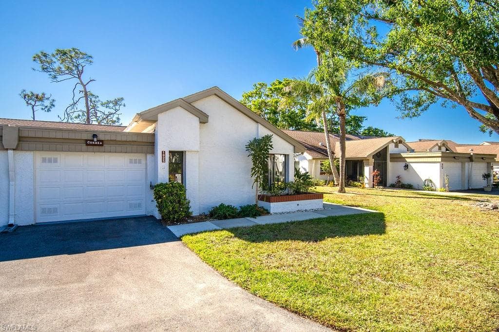 1825 Pine Glade CIR FORT MYERS, FL 33907