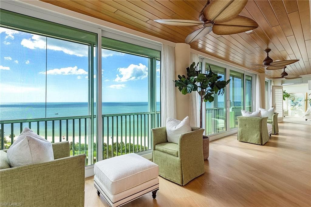 3991 Gulf Shore BLVD N 1002 NAPLES, FL 34103
