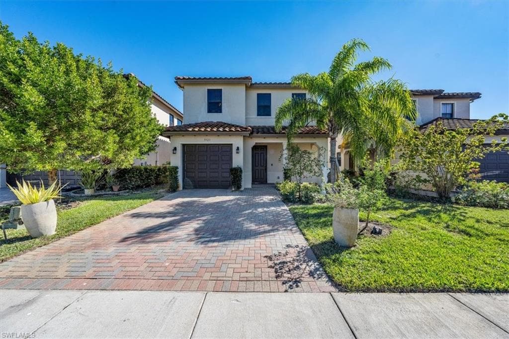 5523 Useppa DR AVE MARIA, FL 34142