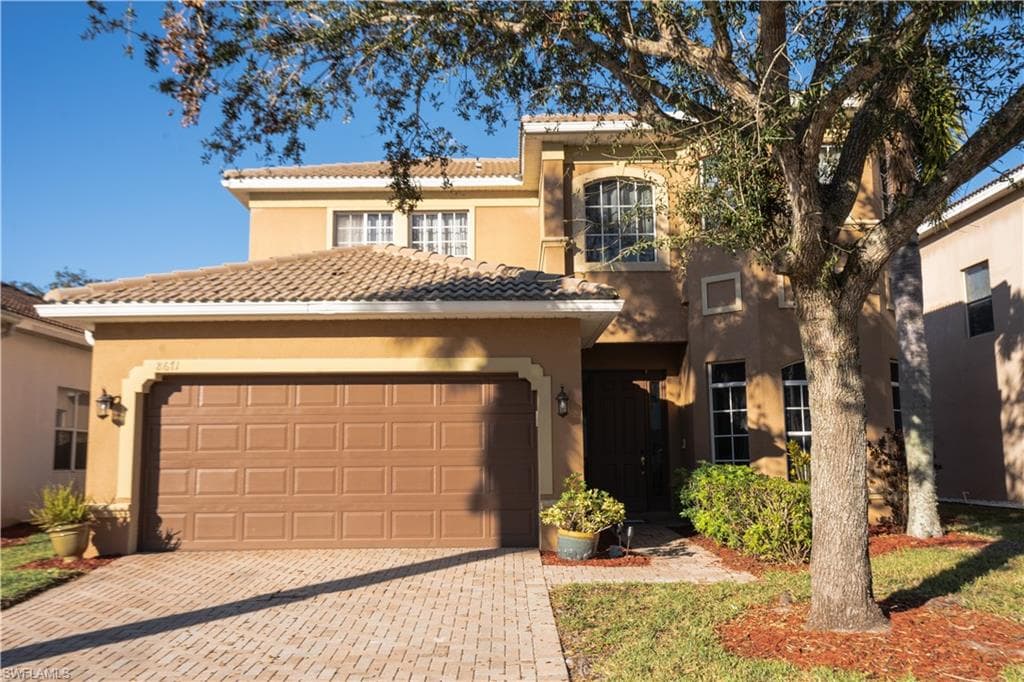 8671 Pegasus DR LEHIGH ACRES, FL 33971