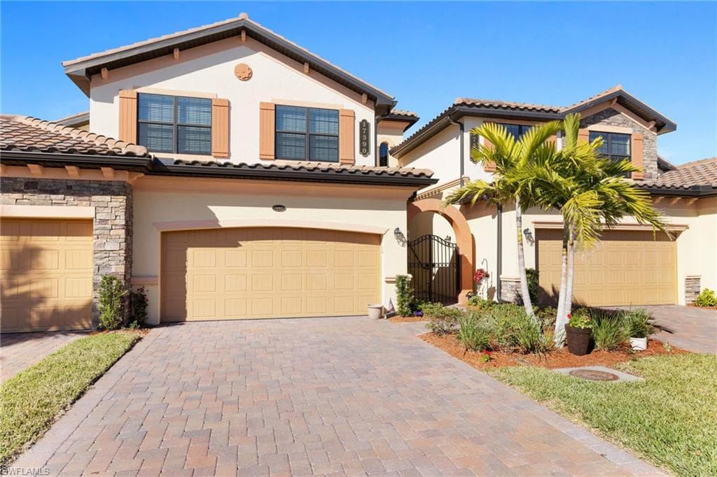 17390 CHERRYWOOD CT 7002 BONITA SPRINGS, FL 34135