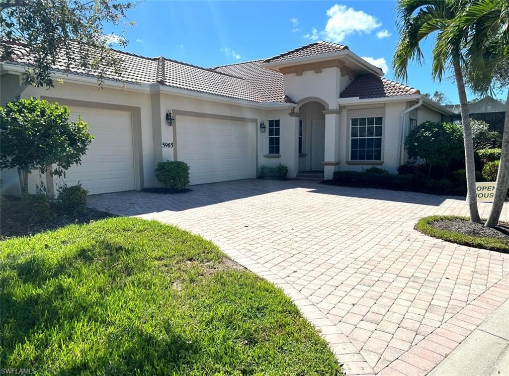 5965 Paradise CIR 1-10 NAPLES, FL 34110
