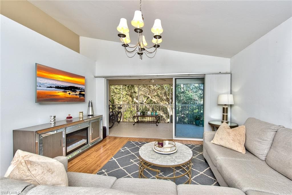 3745 Fieldstone BLVD 1108 NAPLES, FL 34109