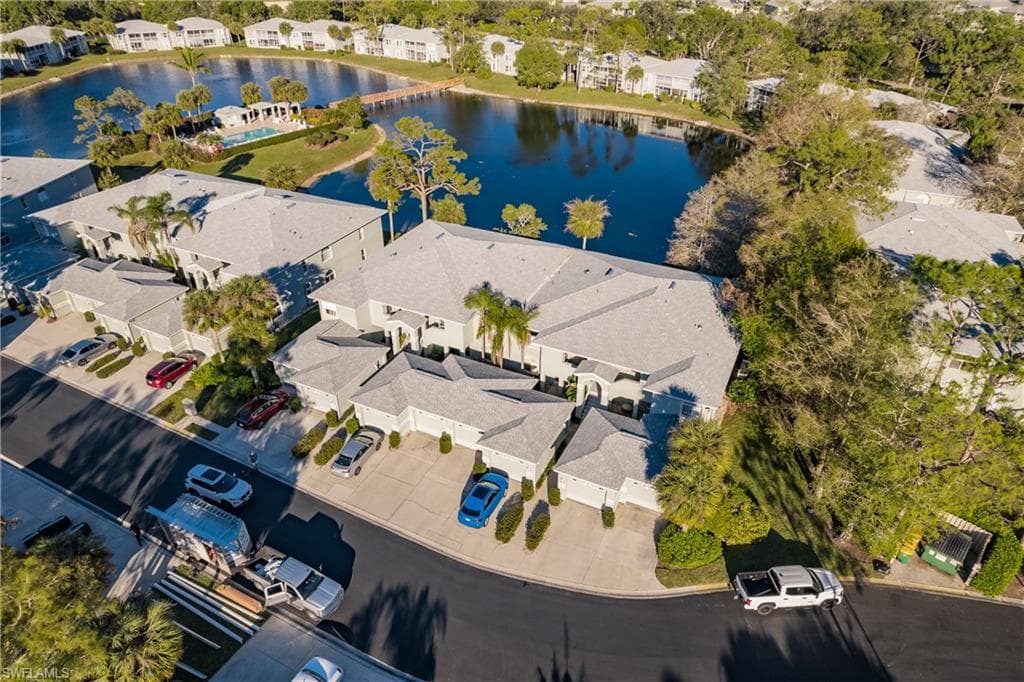 815 New Waterford DR C-101 NAPLES, FL 34104