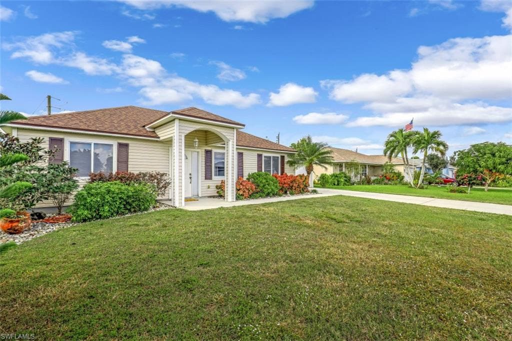 11591 Forest Mere DR BONITA SPRINGS, FL 34135
