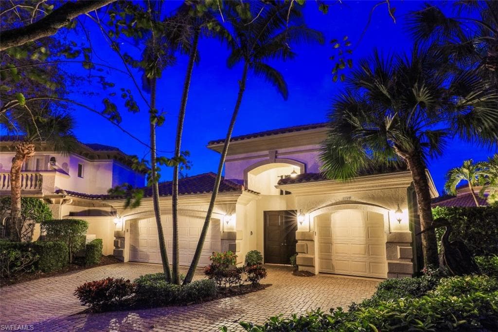 1108 Grand Isle DR NAPLES, FL 34108
