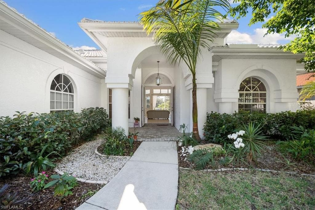 1934 Timberline DR NAPLES, FL 34109
