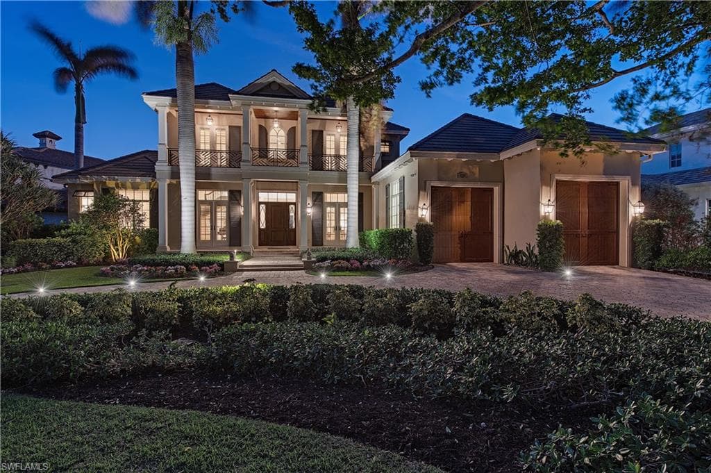 3219 Crayton RD NAPLES, FL 34103