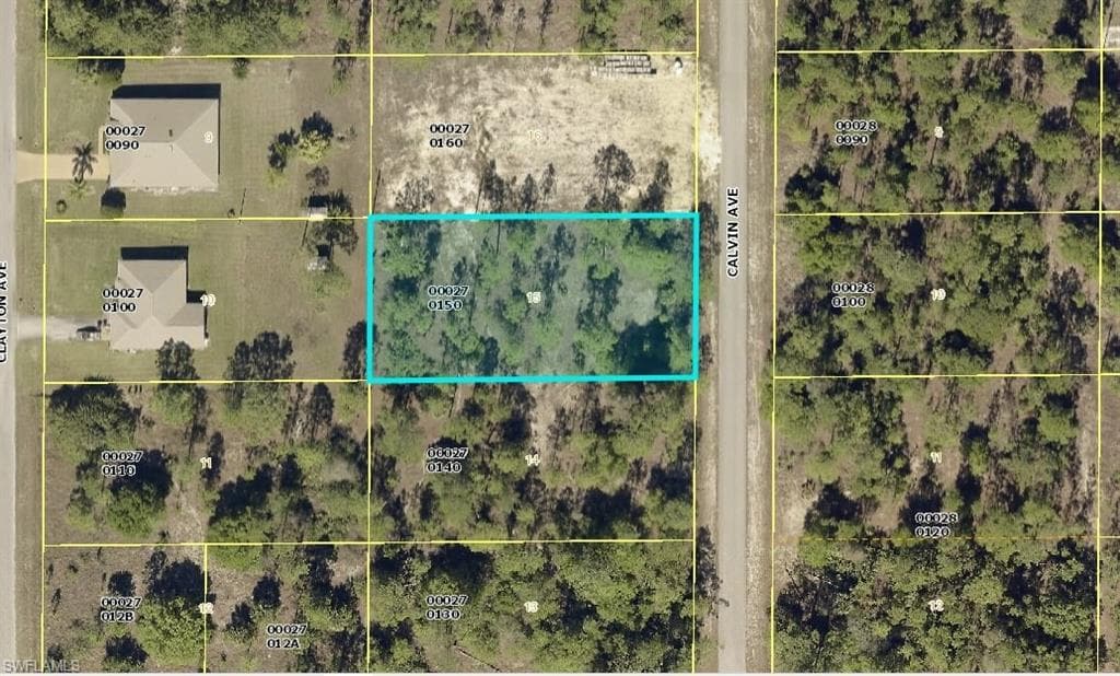 1405 Calvin AVE LEHIGH ACRES, FL 33972