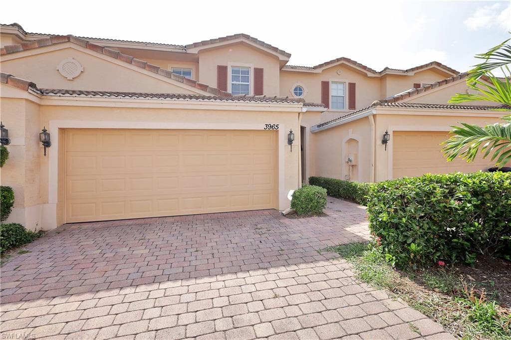 3965 Cherrybrook LOOP FORT MYERS, FL 33966