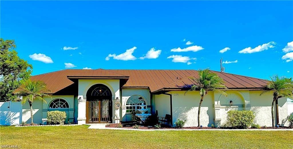 225 NE 7th PL CAPE CORAL, FL 33909