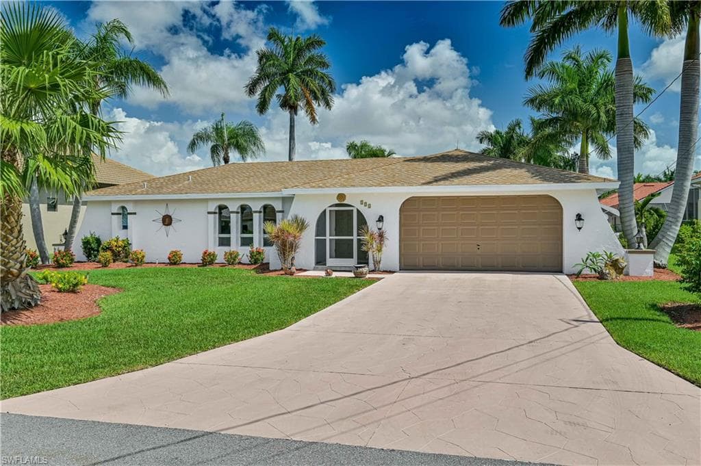 121 SW 50th ST CAPE CORAL, FL 33914
