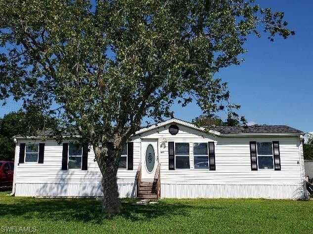 685 Avenue E NW MOORE HAVEN, FL 33471