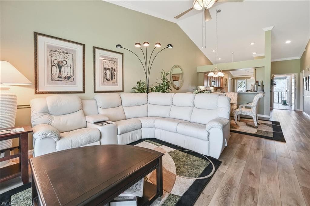434 Country Hollow CT F 204 NAPLES, FL 34104
