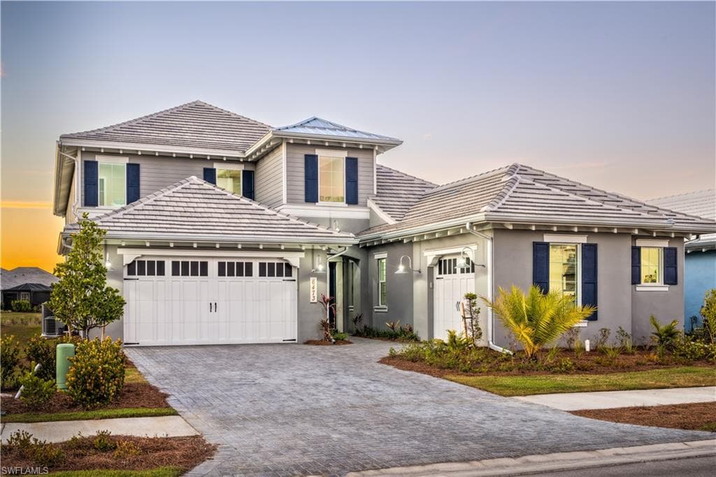 6473 ARRIBA AVE NAPLES, FL 34113
