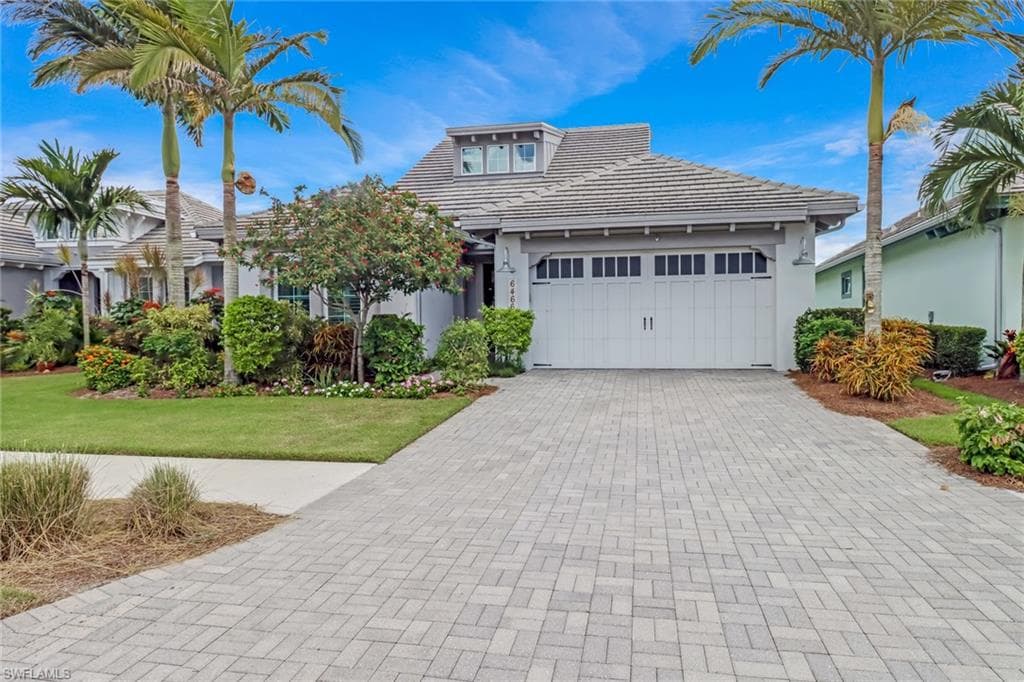 6466 Warwick AVE NAPLES, FL 34113