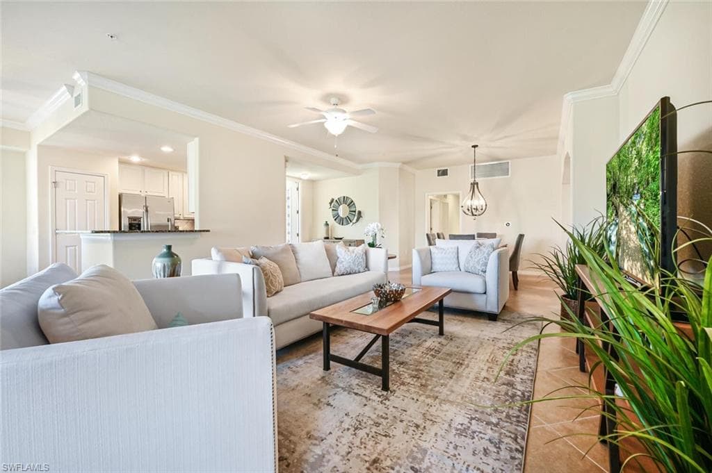 3149 Aviamar CIR 102 NAPLES, FL 34114