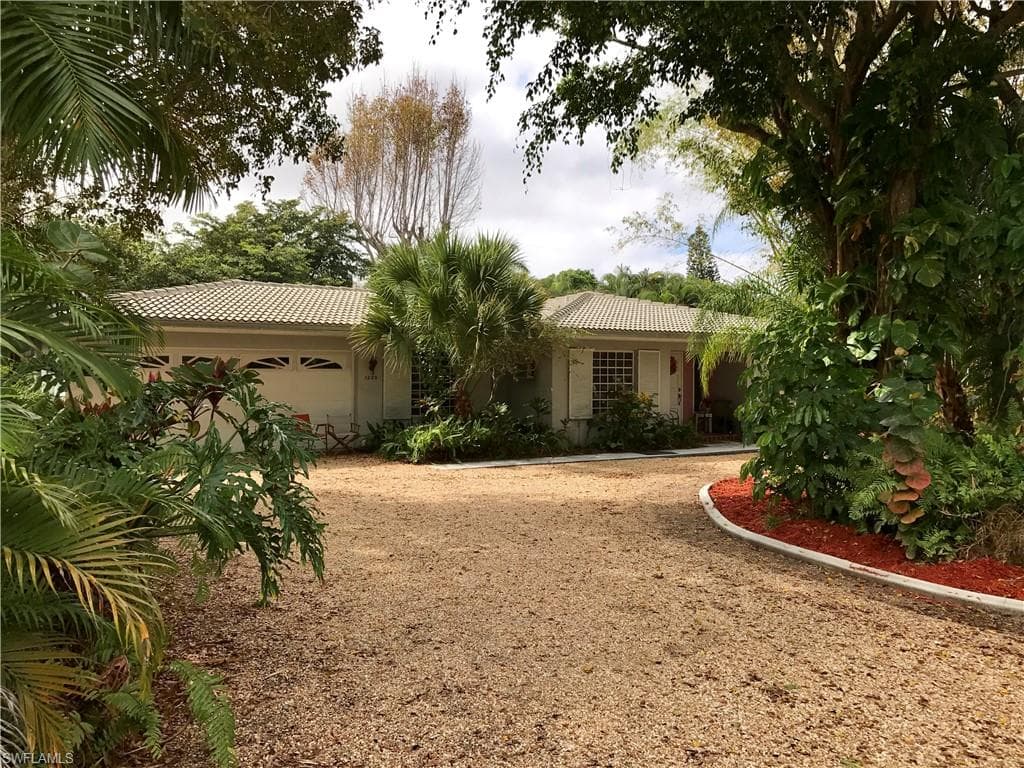 1280 Biltmore DR FORT MYERS, FL 33901