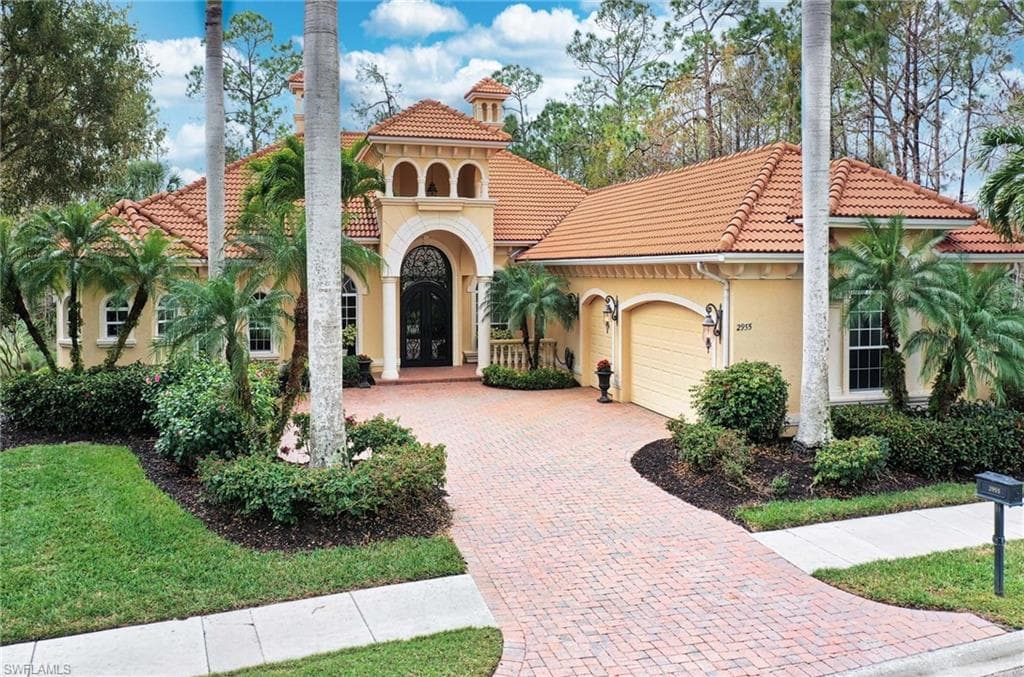 2955 Mona Lisa BLVD NAPLES, FL 34119