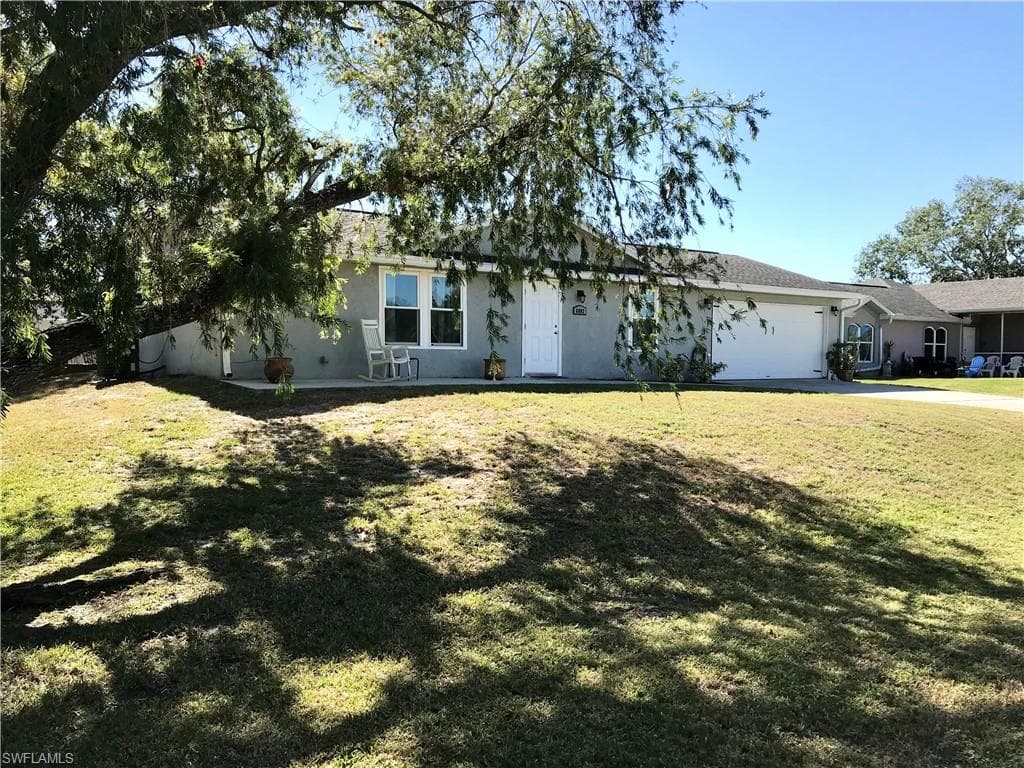 6802 Wolf Run LN NORTH FORT MYERS, FL 33917
