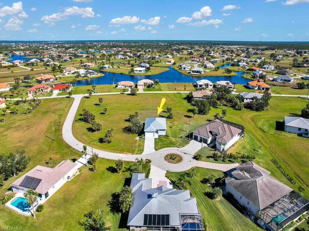 17380 Yosemite CT PUNTA GORDA, FL 33955