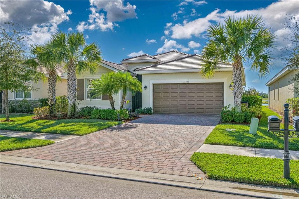 16020 Palmetto Prairie DR ALVA, FL 33920